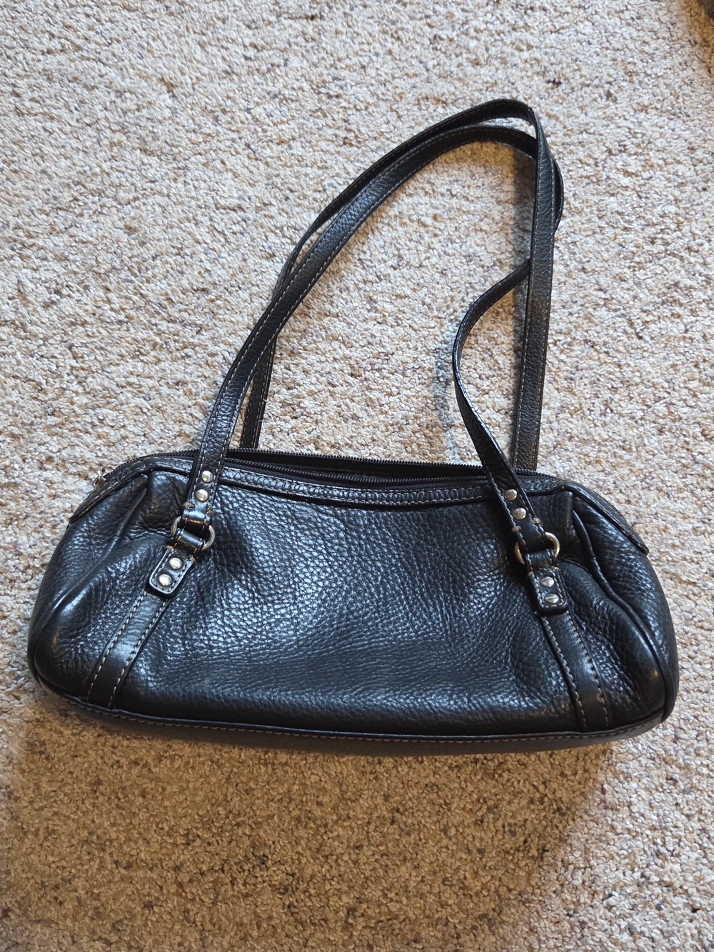 Fossil Black Leather Shoulder Bag - Classic Women's Handbag